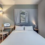 Отель Frejus