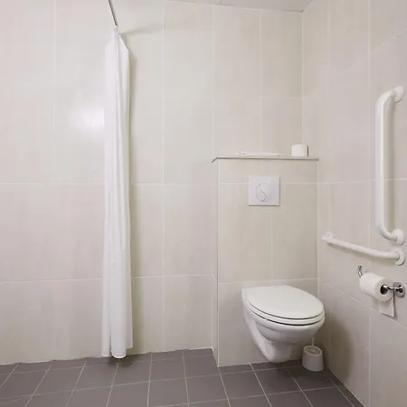 Frejus 2* Roquebrune-sur Argens