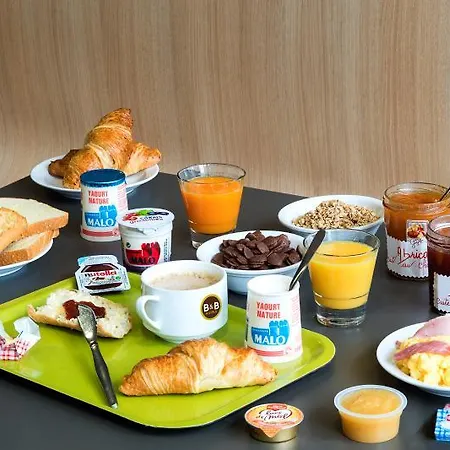 Otel Frejus 2*