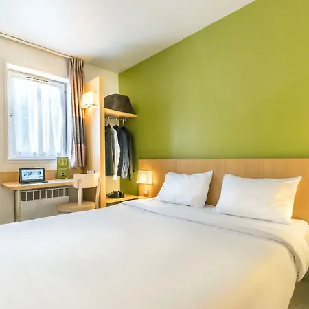 Отель Frejus Рокбрюн-сюр-Аржан