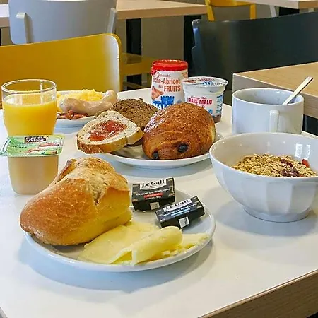 Hotell Frejus 2*